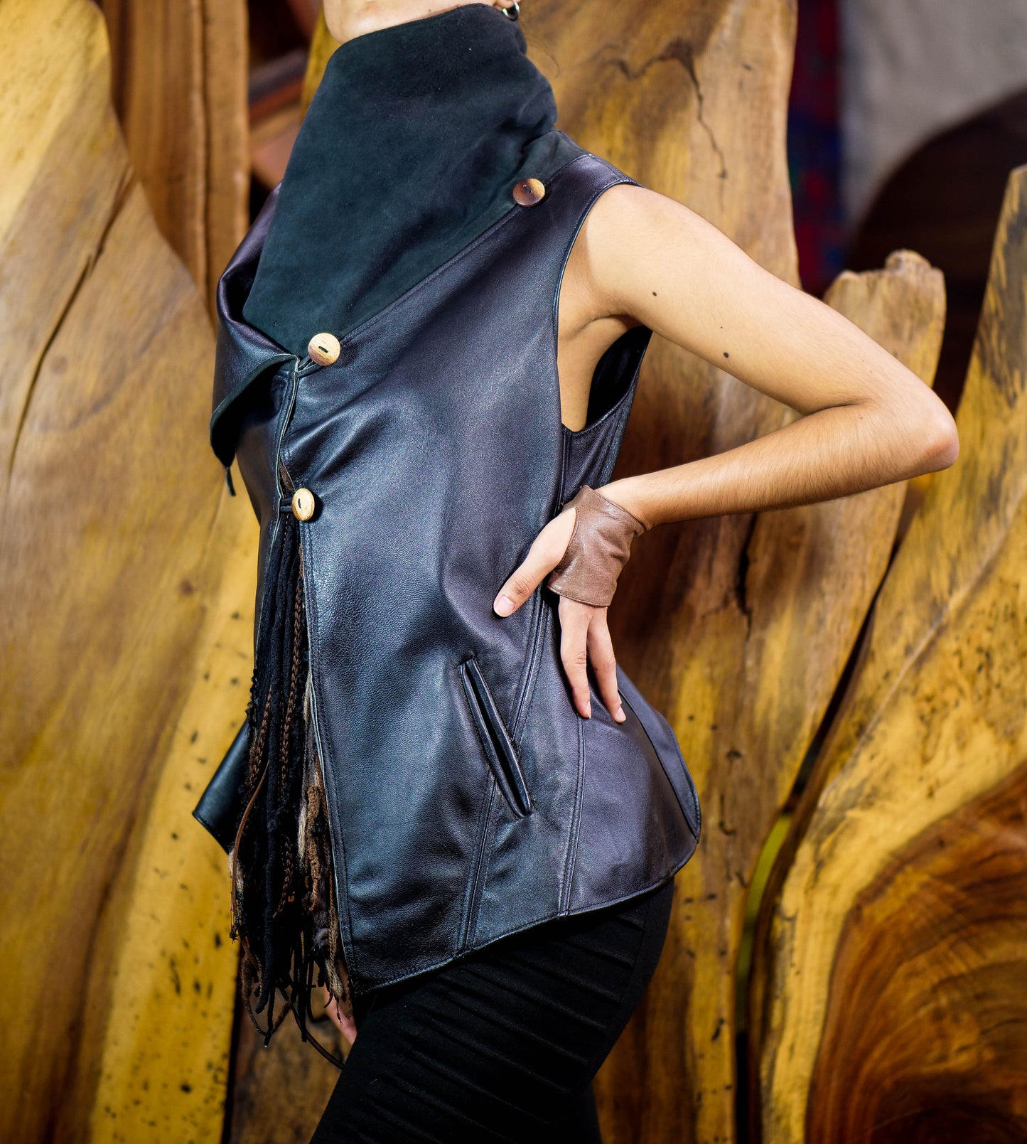 CUELLON  Chaleco   /      BIG COLLAR Vest