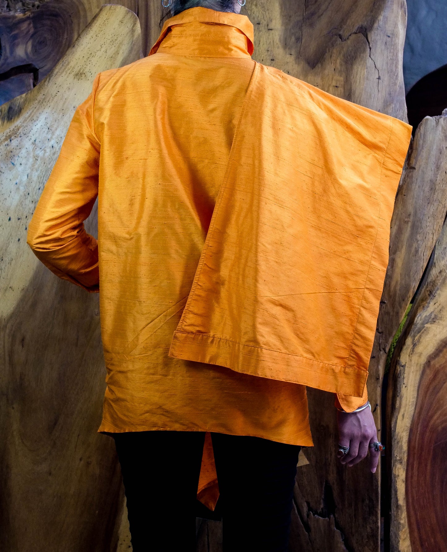 TRUENO  (thunder)  shirt     /    Camisa TRUENO