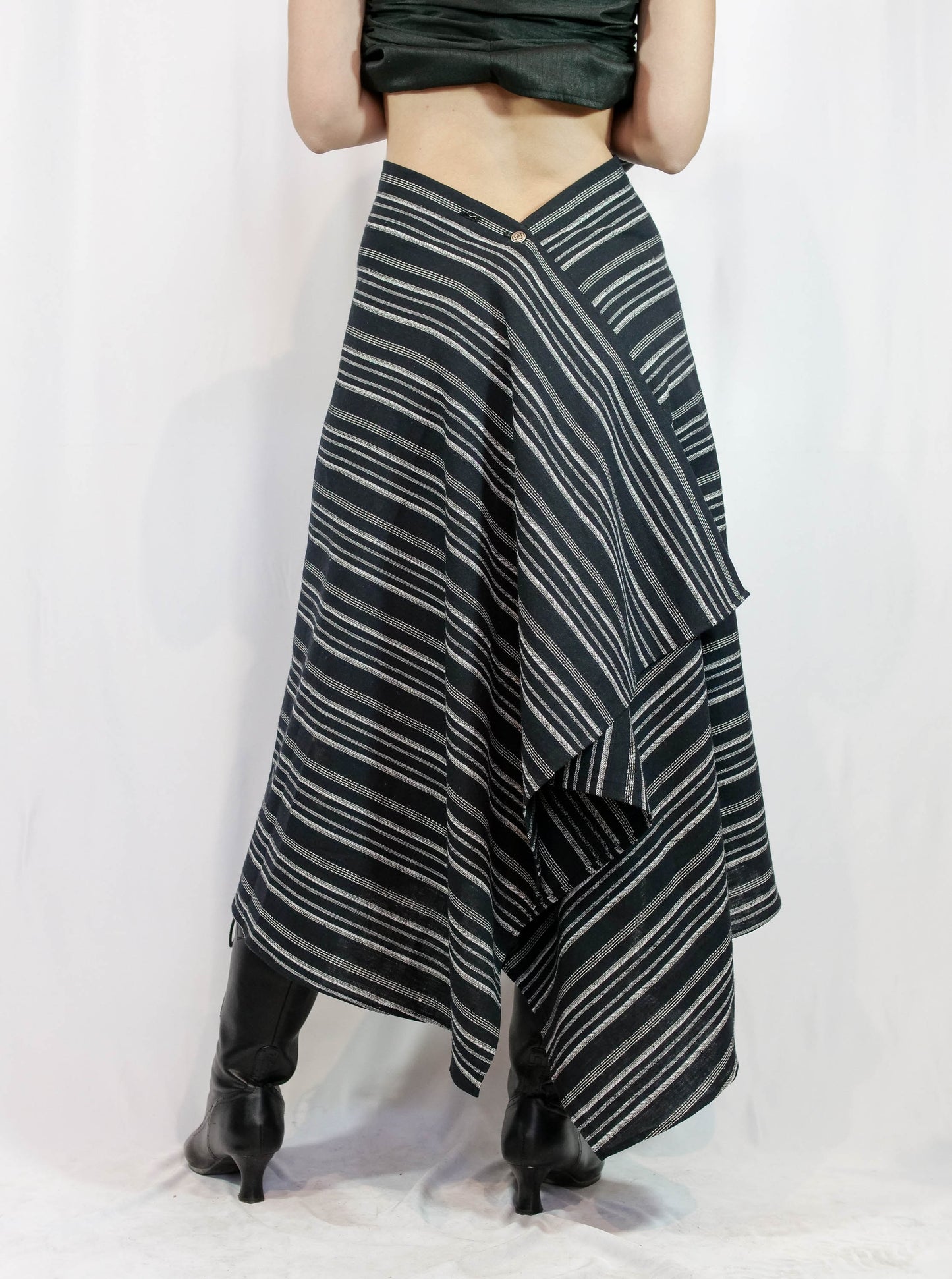 IMPOSSIBLE Skirt    Falda IMPOSIBLE