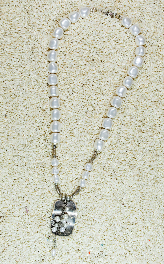 AHORCADO necklace    /     Collar AHORCADO