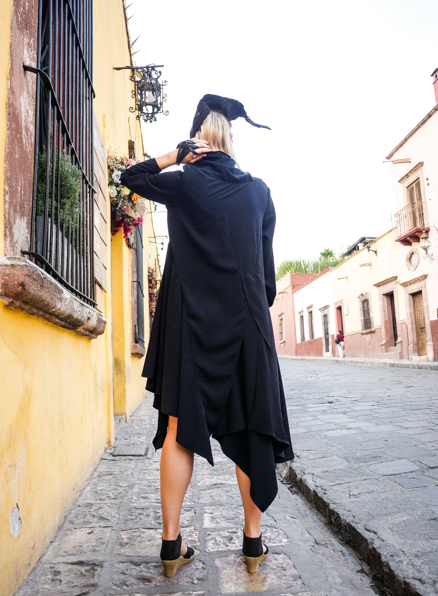 RAGS dress - jacket    /    Vestido o saco GARRAS