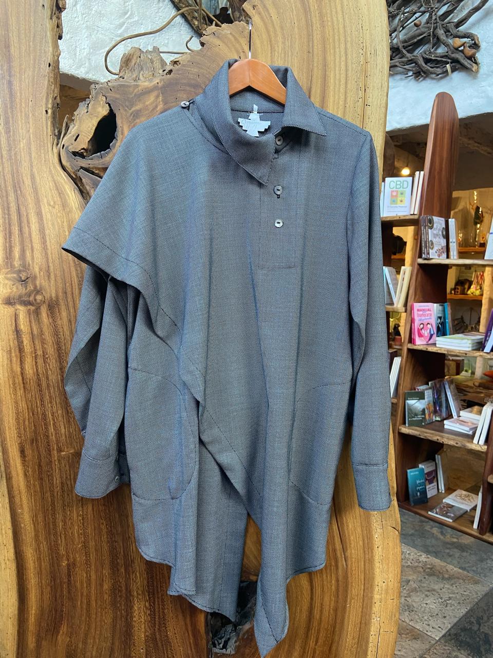 THUNDER Shirt   /   Camisa Trueno