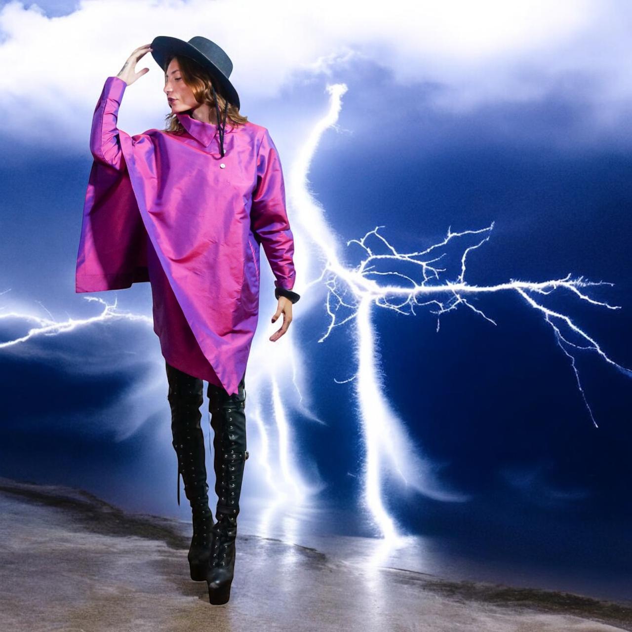 THUNDER Shirt   /   Camisa Trueno